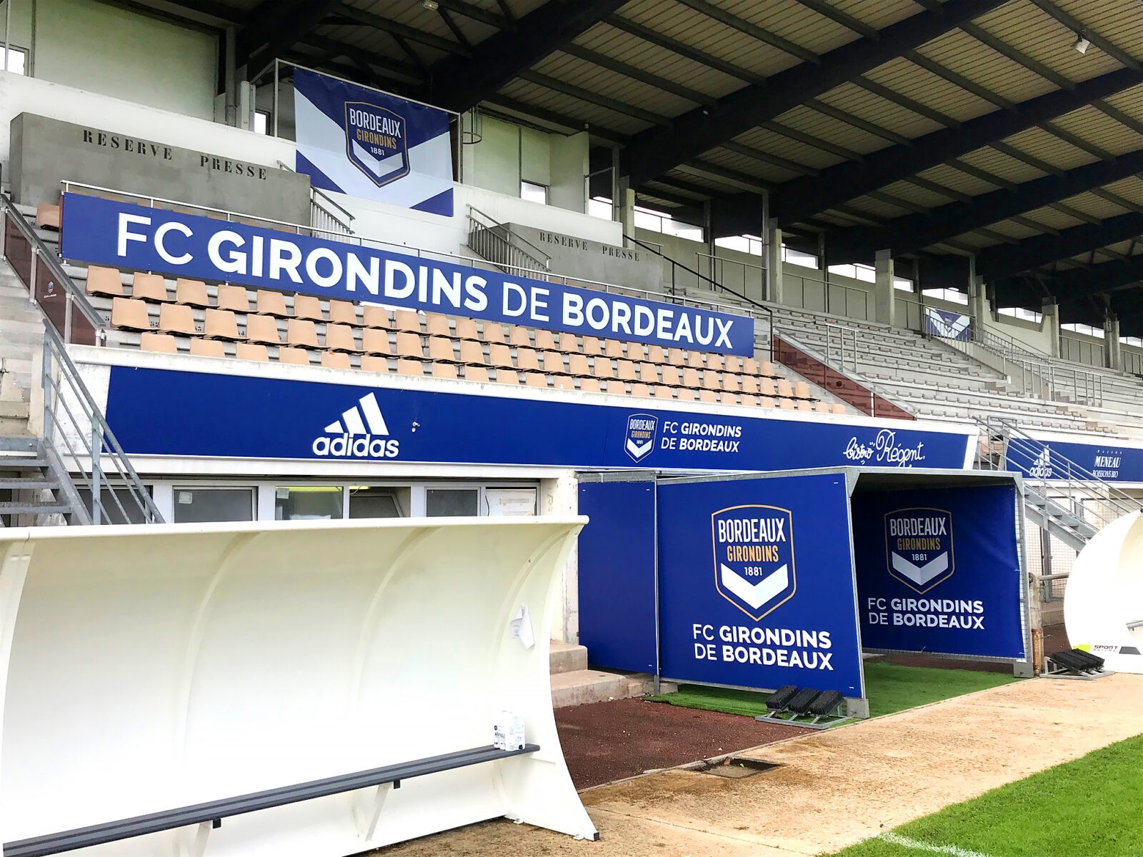 Stade SainteGermaine FC Girondins de Bordeaux Arcalie