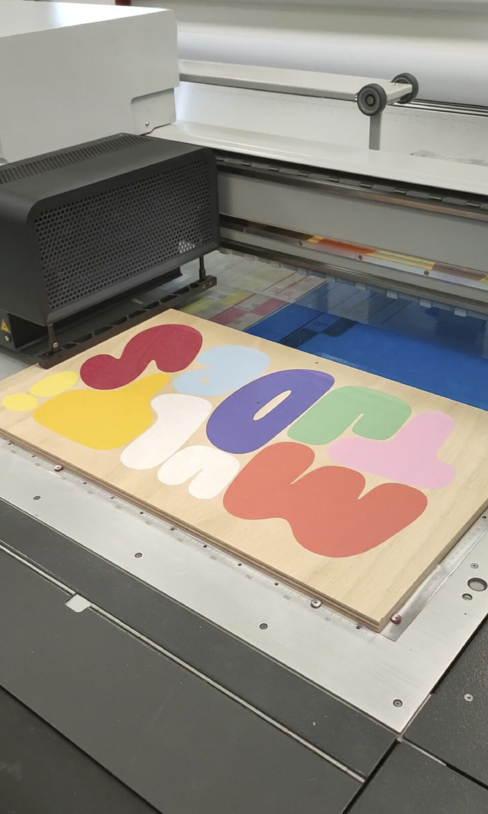 The kube – Totem Fleche bois_Plan de travail 1 copie 3